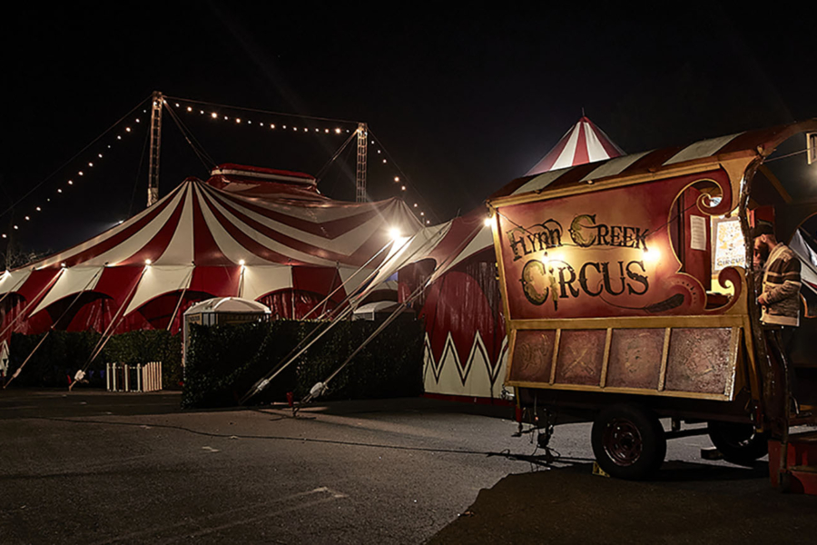 pavlinger tent at night web